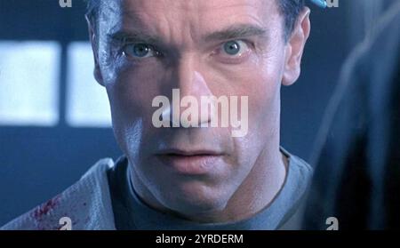 TERMINATOR 2 : JOUR DU JUGEMENT 1991 TriStar Pictures film avec Arnold Schwarzenegger comme Terminator Banque D'Images