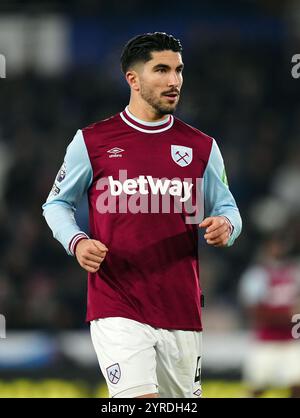 Carlos Soler de West Ham United lors du match de premier League au King Power Stadium de Leicester. Date de la photo : mardi 3 décembre 2024. Banque D'Images