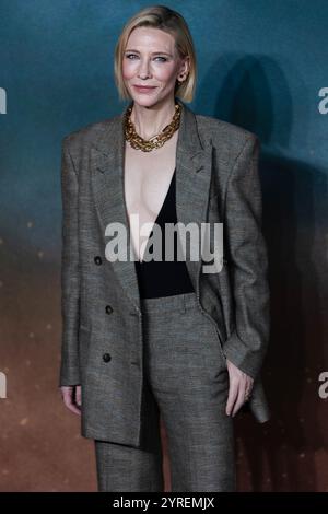 Première mondiale de la Guerre des Rohirrim Cate Blanchett arrive au Seigneur des anneaux : première mondiale de la Guerre des Rohirrim : 3 décembre : Londres : Royaume-Uni Banque D'Images