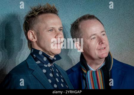 Londres, Royaume-Uni. 3 décembre 2024. Dominic Monaghan et Billy Boyd assistent à la première mondiale de « le Seigneur des anneaux : la guerre des Rohirrim » au cinéma Odeon luxe Leicester Square. L’anime original renvoie le public au monde épique donné vie à la trilogie « le Seigneur des anneaux », basée sur les livres vénérés de J.R.R. Tolkien. Crédit : Guy Corbishley/Alamy Live News Banque D'Images