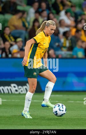 Melbourne, Australie. 04th Dec, 2024. Melbourne, Australie, 4 décembre 2024 : Charlotte Grant (22 Australie) contrôle le ballon lors du match amical international entre l'Australie et le Taipei chinois au parc AAMI à Melbourne, Australie. (NOE Llamas/SPP) crédit : photo de presse sportive SPP. /Alamy Live News Banque D'Images