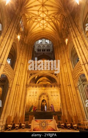 Angleterre, Kent, Canterbury, Cathédrale de Canterbury, le Choeur Banque D'Images