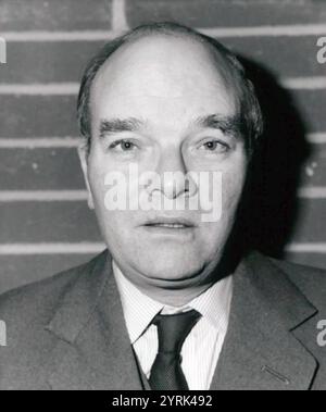 Ian Gow (1937 ? 30 juillet 1990) politicien et avocat britannique. En tant que membre du Parti conservateur, il est député d'Eastbourne à partir de 1974, jusqu'à ce qu'il soit assassiné en 1990 par une voiture piégée posée par l'Armée républicaine irlandaise provisoire (IRA) devant son domicile dans le Sussex de l'est. Banque D'Images