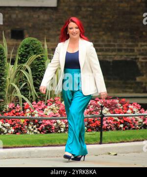 Louise Haigh (secrétaire aux Transports), arrive à Downing Street, Londres, pour prendre ses nouvelles fonctions au sein du gouvernement travailliste après les élections. 5 juillet 2024. Banque D'Images