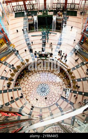 The Loop, James R. Thompson Center, intérieur du State Office Building. Chicago, Illinois, États-Unis Banque D'Images