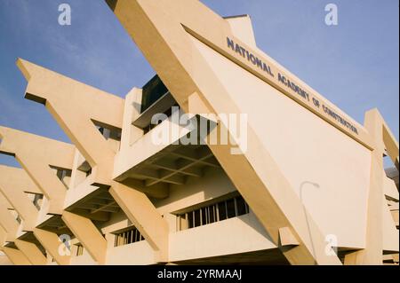 HITEC VILLE- centre majeur de l'industrie indienne de centre d'appel de logiciel. Académie nationale des bâtiments de construction. Hyderabad. Andhra Pradesh. Inde. Banque D'Images