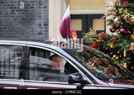 Londres, Royaume-Uni, 4 décembre 2024. Le PM Keir Starmer a accueilli l’émir du Qatar, Sheikh Tanim, à Downing Street dans le cadre d’une visite d’État de 2 jours en Grande-Bretagne. Starmer a salué un nouveau partenariat entre les 2 pays qui créera 1000 emplois hautement qualifiés et des pôles mondiaux de technologie climatique au Royaume-Uni et au Qatar. Crédit : Monica Wells/Alamy Live News Banque D'Images