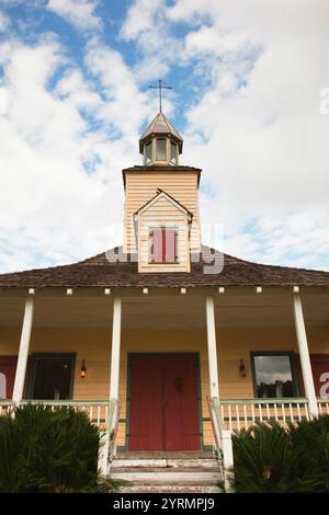 USA, Louisiane, pays Cajun, Lafayette, Vermillonville Créole Cajun Patrimoine et traditions populaires du parc, La Chapelle des église Attakapas, extérieur Banque D'Images