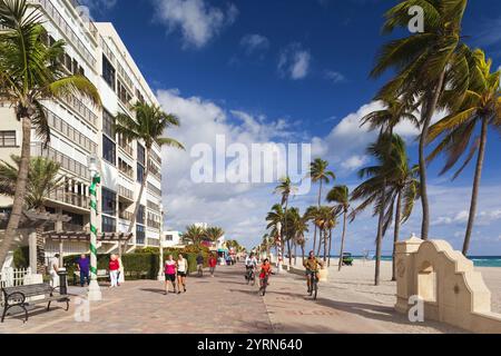 USA, Floride, Hollywood, augmentation de la vue sur la promenade de Hollywood. Banque D'Images