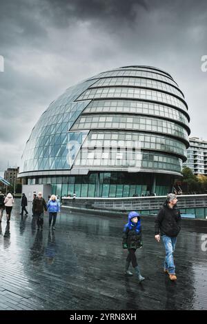 L'emblématique Hôtel de ville sur la rive sud à Southwark à Londres au Royaume-Uni en Europe. Banque D'Images