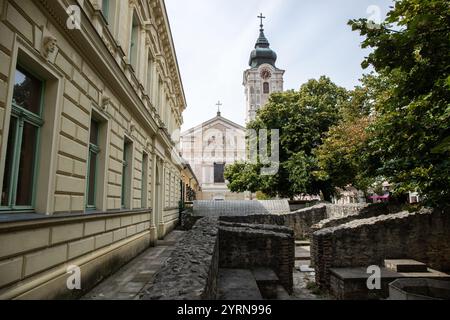 Eglise François dans le centre historique de la ville des cinq Eglises, Pécs, Hongrie Banque D'Images