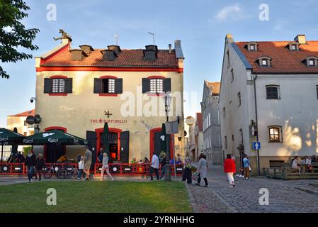 Le pub Portobello, quartier du vieux port, Klaipeda, ville portuaire sur la mer Baltique, Lituanie, Europe Banque D'Images