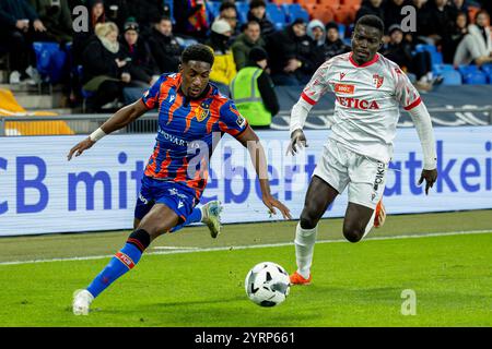 Bâle, Suisse. 04th Dec, 2024. Bâle, Suisse, 04 décembre 2024 : Joe Mendes (17 Basel) lors du match de football de la Coupe de Suisse entre le FC Basel 1893 et le FC Sion au Jakob-Park à Bâle, Suisse. Philipp Kresnik (Philipp Kresnik/SPP) crédit : SPP Sport Press photo. /Alamy Live News Banque D'Images