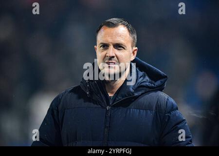 4 décembre 2024 ; St Andrews, Birmingham, West Midlands, Angleterre; EFL League One Football, Birmingham City contre Stockport County ; Birmingham City Manager Chris Davies Banque D'Images