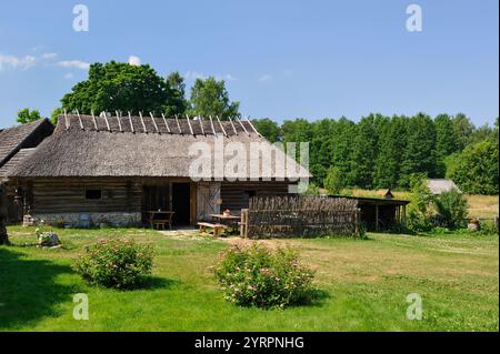 Toomarahva Tourism Farm est situé dans le parc national de Lahemaa, dans un petit village de pêcheurs d'Altja, estonie, europe du Nord Banque D'Images