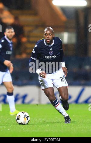 4 décembre 2024 ; Dens Park, Dundee, Écosse : Scottish Premiership Football, Dundee versus Motherwell ; Mohamad Sylla de Dundee Banque D'Images