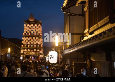 Festival d'Inuyama défilé nocturne du Festival de Hongaku Banque D'Images