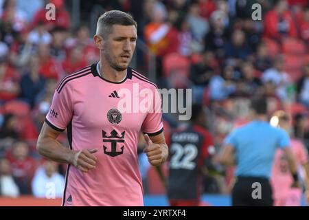 Toronto, ON, Canada - 5 octobre 2024 : Serhiy Kryvtsov #27 défenseur de l'Inter Miami FC lors du match de saison régulière MLS 2024 entre Toronto FC Banque D'Images