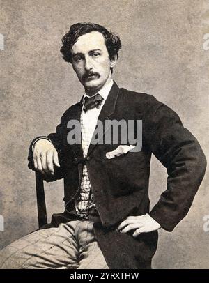 John Wilkes Booth (1838 ? 1865) acteur de scène américain qui a assassiné le président des États-Unis Abraham Lincoln au Ford's Theatre à Washington, DC, le 14 avril 1865. Membre de l'éminente famille théâtrale Booth du Maryland au XIXe siècle, il est un acteur réputé qui est également un sympathisant confédéré ; dénonçant le président Lincoln, il déplore l'abolition récente de l'esclavage aux États-Unis. Banque D'Images