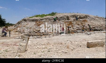 Ruines de Bayt Jibrin (Beit Guvrin), Israël. Au VIIIe siècle av. J.-C., le village faisait partie du Royaume de Juda. Après la tourmente de la première guerre judéo-romaine et la révolte de Bar Kokhba, la ville est devenue une colonie romaine florissante et un centre administratif majeur sous le nom d'Eleutheropolis. Le site a été fouillé par Victor Guérin en 1863. Banque D'Images