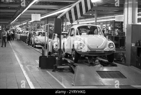 Wolfsburg, VW Autowerk, K?fe, Allemagne de l'Ouest 1973 Banque D'Images