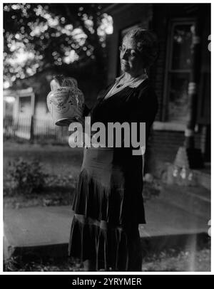 Lucy Maud Montgomery (1874 ? 24 avril 1942), auteur canadien d'un recueil de romans, d'essais et de poésie, dont le roman de 1908, Anne of Green Gables. Banque D'Images