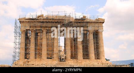 Le Parthénon est un ancien temple, sur l'Acropole athénienne, en Grèce, qui a été dédié à la déesse Athéna au cours du Ve siècle av. J.-C.. Banque D'Images