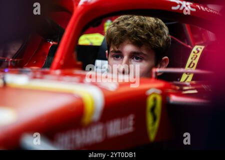 Las Vegas, Etats-Unis. 05th Dec, 2024. LECLERC Arthur (mco), Scuderia Ferrari SF-24, portrait lors du Grand Prix de formule 1 Heineken Silver Las Vegas 2024, 22e manche du Championnat du monde de formule 1 2024 du 21 au 23 novembre 2024 sur le circuit du Strip de Las Vegas, à Las Vegas, États-Unis - photo DPPI crédit : DPPI Media/Alamy Live News Banque D'Images