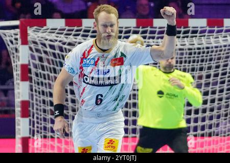 Nantes, France. 04th Dec, 2024. Matthias Musche de Magdebourg lors du match de handball en phase de Groupe de la Ligue des Champions de l'EHF entre HBC Nantes et SC Magdeburg le 4 décembre 2024 au Neodif XXL à Nantes - photo Laurent Lairys/DPPI crédit : DPPI Media/Alamy Live News Banque D'Images