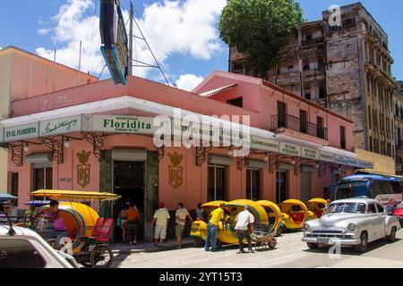 Le célèbre lieu El Floridita où Ernst Hemingway se trouvait dans le centre-ville de la Habana, la Havane, Cuba Banque D'Images