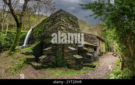 Forge médiévale de Compludo, vallée de Compludo, Ponferrada, région de Bierzo, Castille-et-Léon, Espagne Banque D'Images