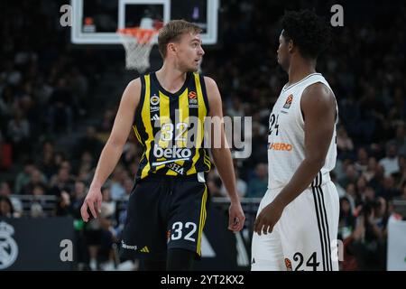 Arturs Zagars de Fenerbahce Istanbul lors du match de la saison régulière de Turkish Airlines EuroLeague Round 14 entre le Real Madrid et Fenerbahce Beko Is Banque D'Images