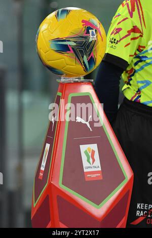Rome, Latium. 05th Dec, 2024. Balle officielle de série A lors de la manche de coupe d'Italie du 16 match Lazio-Napoli au stade olympique, Italie, le 05 décembre 2024. Crédit : massimo insabato/Alamy Live News Banque D'Images