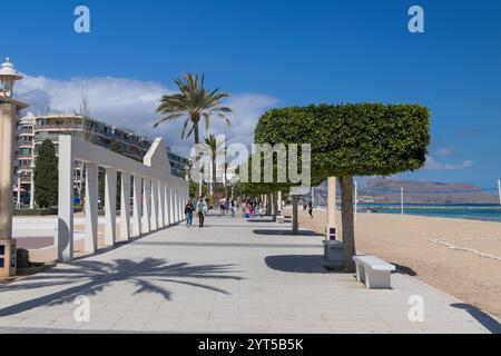 Alicante en Espagne : le front de mer à Altea Banque D'Images