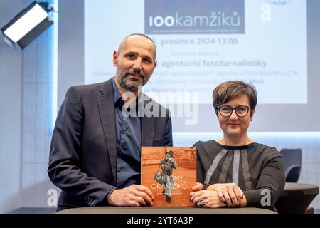 Lancement du livre millions de moments sur l'histoire de la salle de presse photo de l'Agence de presse tchèque (CTK) lors d'un événement d'une journée à l'occasion du 100e anniversaire Banque D'Images