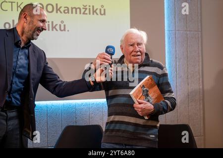 Lancement du livre millions de moments sur l'histoire de la salle de presse photo de l'Agence de presse tchèque (CTK) lors d'un événement d'une journée à l'occasion du 100e anniversaire Banque D'Images