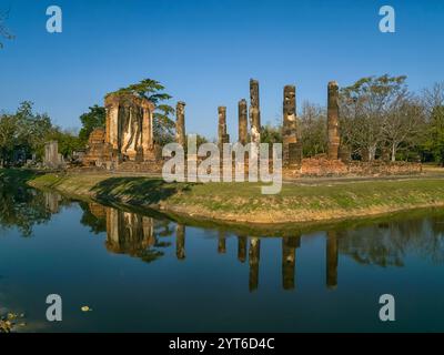 Ruines de Wat Chetuphon à Sukhothai, Thaïlande Banque D'Images