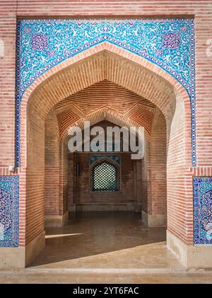 Mosquée Shah Jahan, Thatta : un exemple majestueux de l'architecture et du patrimoine moghols Banque D'Images