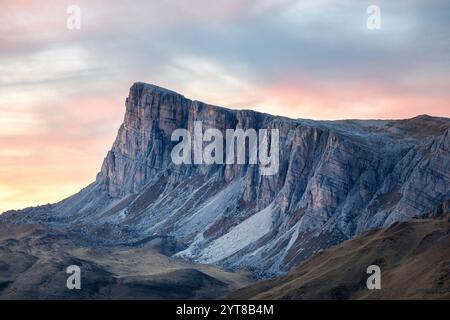 Lastoni di formin ou Lastoi de formin, groupe montagneux Croda da Lago, Dolomites, province de Belluno, Vénétie, Italie Banque D'Images