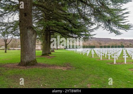 Paysage autour du Douaumont Ossuary, un monument situé près de Verdun en France Banque D'Images