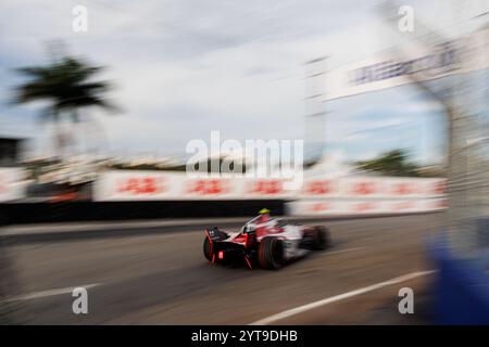 17 NATO Norman (fra), Nissan Formula E Team, Nissan e-4ORCE 05, action lors de l'ePrix de Sao Paulo, 1er tour du Championnat du monde ABB FIA Formula E 2024-25, sur le circuit urbain de São Paulo du 4 au 7 décembre 2024 à Sao Paulo, Brésil Banque D'Images