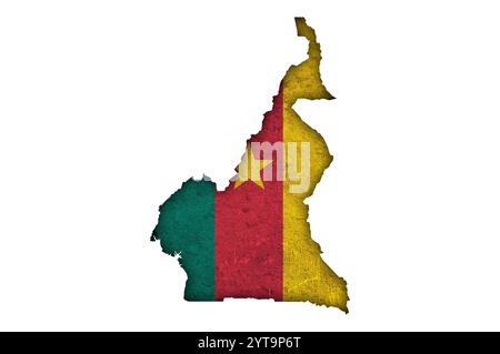 Carte et drapeau du Cameroun sur le béton abîmé Banque D'Images