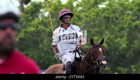 DATE DE SORTIE : 10 décembre 2024. TITRE : Polo. STUDIO : Netflix. RÉALISATEUR : PLOT : POLO est une nouvelle série documentaire qui suit des joueurs mondiaux d'élite et offre un regard exclusif sur les coulisses du monde TRÉPIDANT du sport. EN VEDETTE : TIMMY DUTTA. (Crédit image : © Netflix/Entertainment Pictures/ZUMAPRESS.com) USAGE ÉDITORIAL SEULEMENT ! Non destiné à UN USAGE commercial ! Banque D'Images