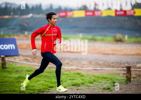 Antalya, Turquie. 07 décembre 2024. Le belge Noah Konteh photographié en action lors de l'entraînement la veille du championnat d'Europe de cross-country à Antalya, Turquie, samedi 07 décembre 2024. BELGA PHOTO JASPER JACOBS crédit : Belga News Agency/Alamy Live News Banque D'Images