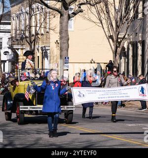 Alexandria, Virginie, États-Unis. Les amis américains de Lafayette défilent en hommage à l'anniversaire de George Washington. Banque D'Images