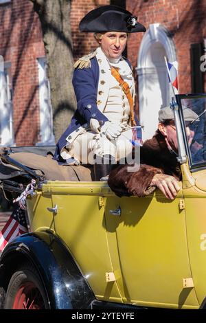 Alexandria, Virginie, États-Unis. Les amis américains de Lafayette défilent en hommage à l'anniversaire de George Washington. Banque D'Images