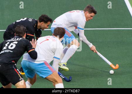 Amstelveen, pays-Bas. 07 décembre 2024. AMSTELVEEN, PAYS-BAS - 7 DÉCEMBRE : Koen Bijen, des pays-Bas, lors du match de la FIH Pro League entre les pays-Bas et l'Allemagne au stade de Wagener le 7 décembre 2024 à Amstelveen, pays-Bas. (Photo de Joris Verwijst/Agence BSR) crédit : Agence BSR/Alamy Live News Banque D'Images