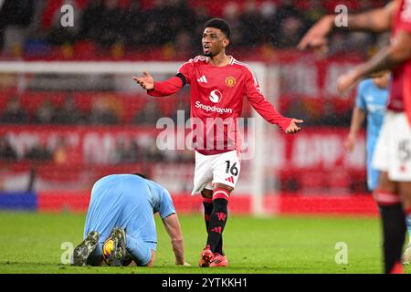 Manchester, Royaume-Uni. 07 décembre 2024. Old Trafford MANCHESTER, ANGLETERRE - 07 DÉCEMBRE : Aman Diallo of Man. United réagit lors de la première League 2024/25 Matchweek 15 match entre Manchester United FC et Nottingham Forest FC à Old Trafford le 7 décembre 2024 à Manchester, en Angleterre. (Richard Callis/SPP) crédit : photo de presse sportive SPP. /Alamy Live News Banque D'Images