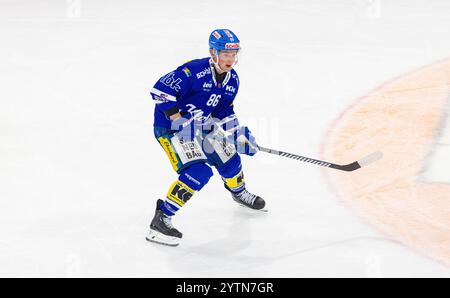 Kloten, Suisse, 2 novembre 2024 : #86 Tyler Morley, attaquant EHC Kloten. (Photo Andreas Haas/dieBildmanufaktur) Banque D'Images