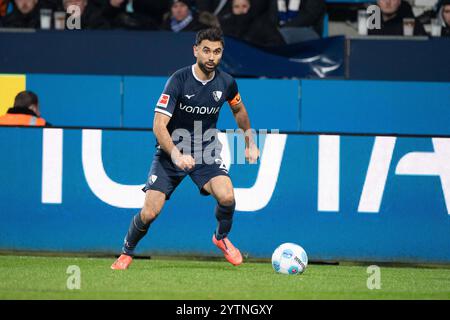 Gerrit HOLTMANN BO Aktion, Einzelaktion, Fussball 1. Bundesliga, 13 ans. Spieltag, VfL Bochum BO - SV Werder Brême HB 0-1 AM 07.12.2024, Vonovia Ruhrstadion Bochum / Deutschland. La réglementation DFL interdit toute utilisation de photographies comme séquences d'images et/ou quasi-vidéo *** Gerrit HOLTMANN BO action, Single action, Soccer 1 Bundesliga, Matchday 13, VfL Bochum BO SV Werder Bremen HB 0 1 le 07 12 2024, Vonovia Ruhrstadion Bochum Allemagne la réglementation DFL interdit toute utilisation de photographies comme séquences d'images et/ou quasi-vidéo Banque D'Images